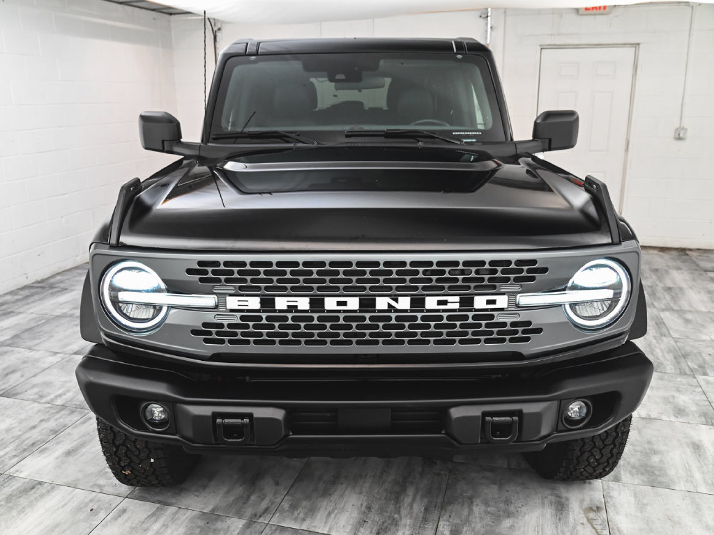 Used 2026 Ford Bronco Badlands AWD/4WD image 2