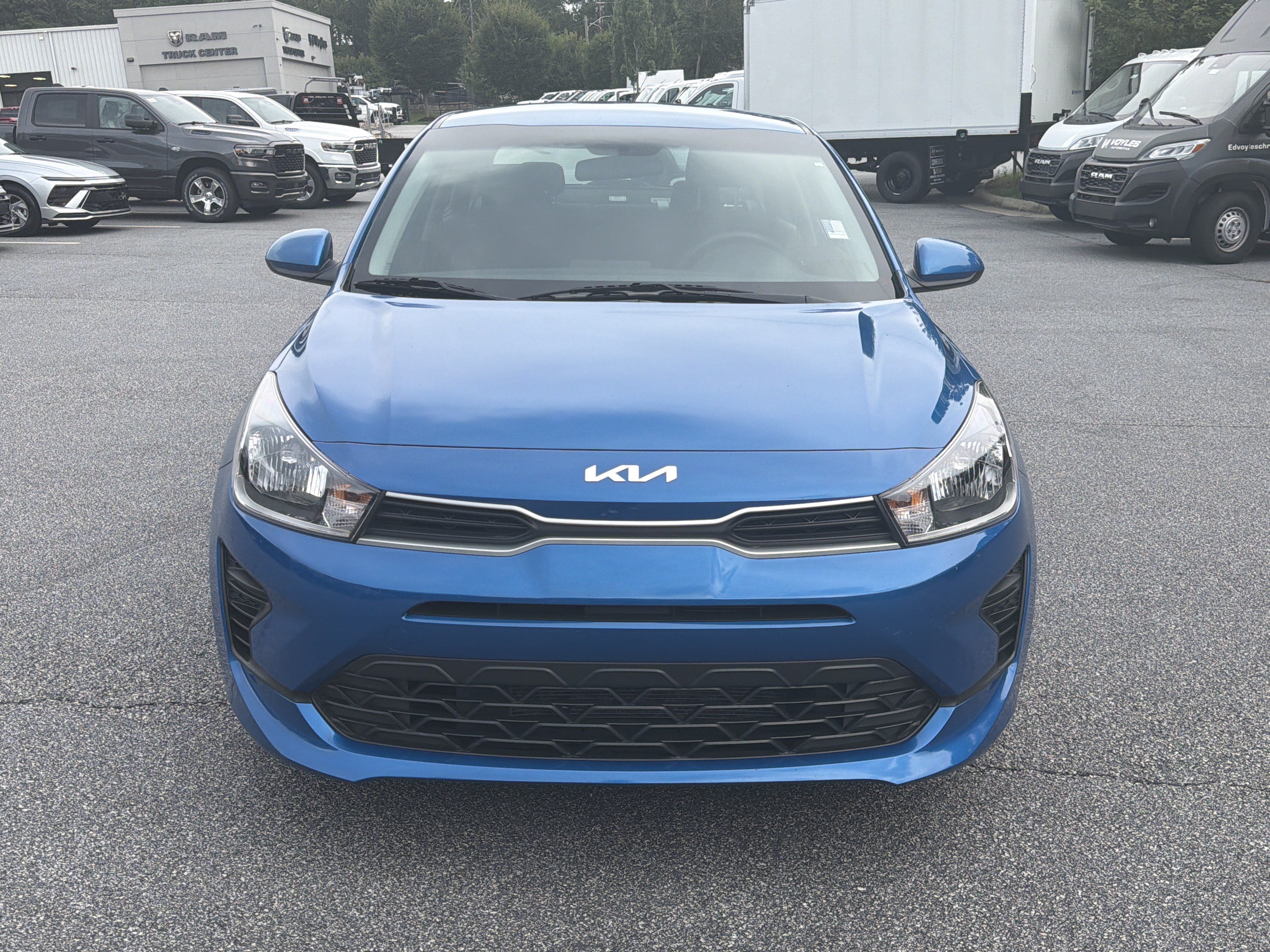 Used 2023 Kia Rio S FWD image 2