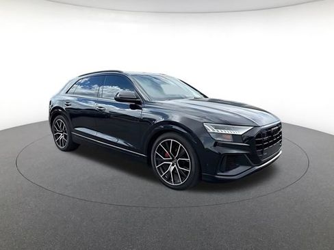 Used 2020 Audi Q8 Prestige AWD/4WD image 1