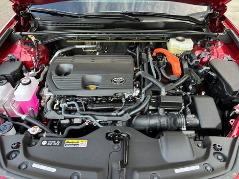 New 2025 Toyota Crown Signia Limited w/ Advanced Technology Package image 29