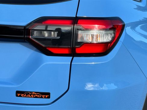 Used 2025 Honda Pilot TrailSport image 34