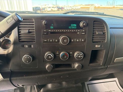 Used 2008 GMC Sierra 3500 SLE image 31