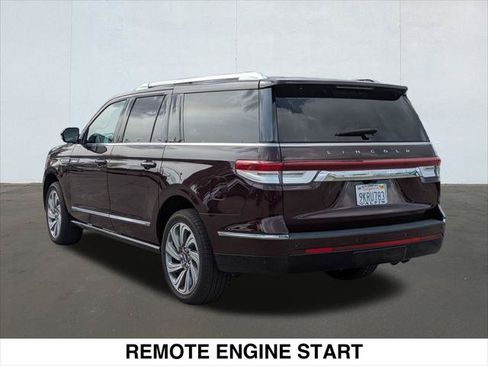Used 2024 Lincoln Navigator L Reserve AWD/4WD image 3