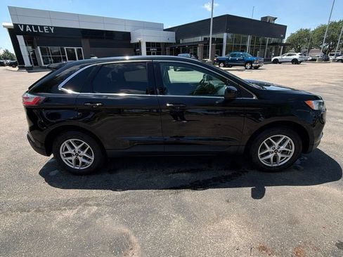 Used 2024 Ford Edge SEL AWD/4WD image 6