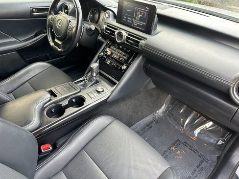 Used 2022 Lexus IS 300 w/ Accessory Package image 17
