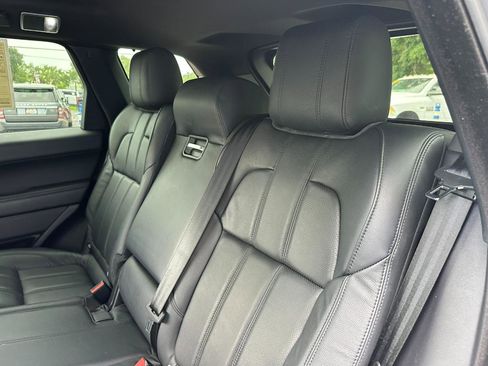 Used 2016 Land Rover Range Rover Sport SE AWD/4WD image 24