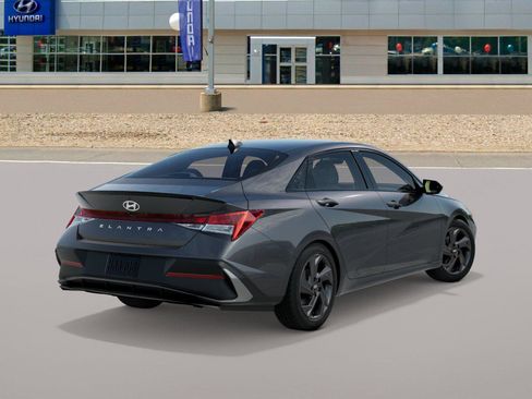 New 2026 Hyundai Elantra Sport image 4