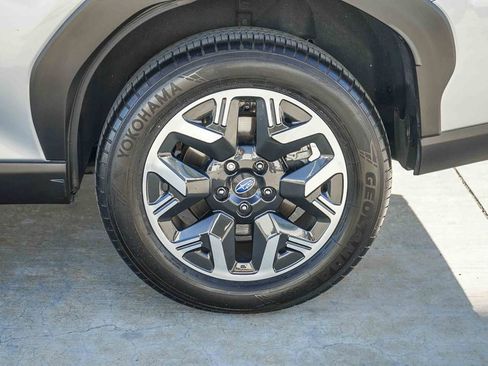 Certified 2025 Subaru Forester Premium w/ Convenience Package #1 AWD/4WD image 13