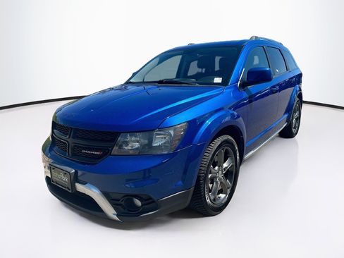 Used 2015 Dodge Journey Crossroad w/ Flexible Seating Group AWD/4WD image 3