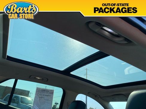 Used 2022 Buick Envision Essence w/ Technology Package II AWD/4WD image 13