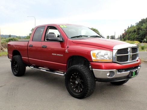 Used 2006 Dodge Ram 2500 Truck SLT w/ Trailer Tow Group AWD/4WD image 1