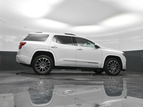 Used 2023 GMC Acadia Denali AWD/4WD image 25