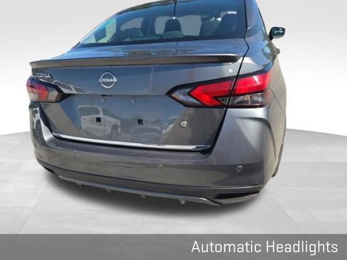 Used 2024 Nissan Versa S w/ Electronics Package FWD image 7
