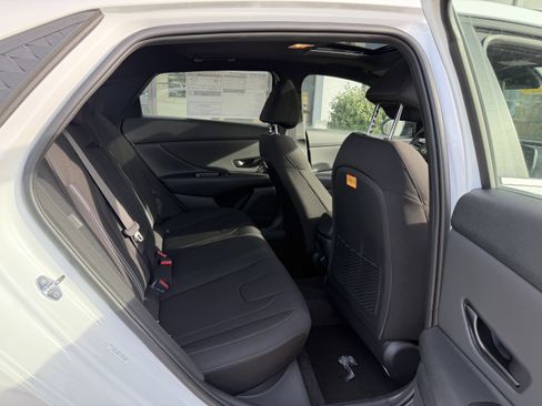 New 2026 Hyundai Elantra SEL Sport Premium image 19