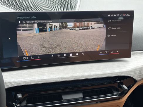Used 2026 BMW i4 eDrive40 w/ Parking Assistance Package RWD image 24
