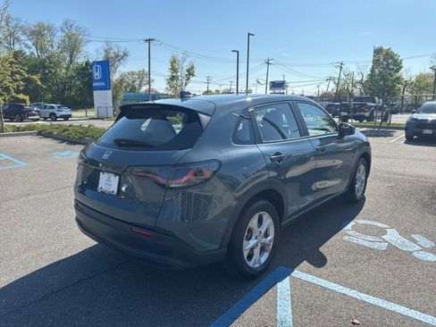 Used 2024 Honda HR-V LX image 8