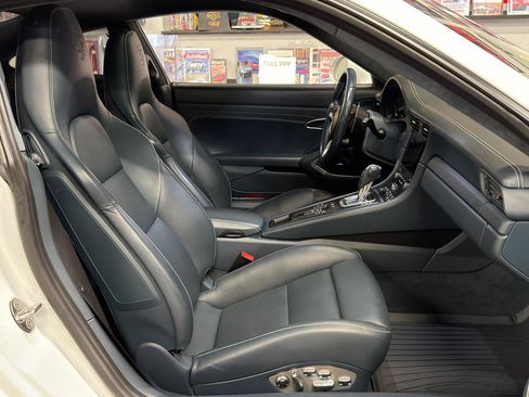 Used 2017 Porsche 911 Turbo S AWD/4WD image 21