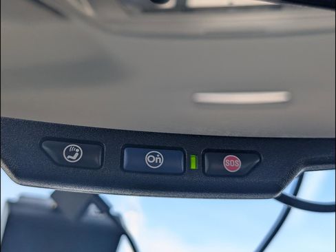 Used 2016 GMC Canyon SLE w/ SLE Convenience Package image 19