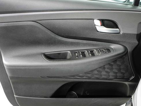Used 2019 Hyundai Santa Fe SE FWD image 6