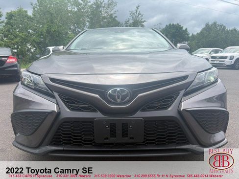 Used 2022 Toyota Camry SE FWD image 8