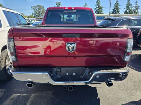 Used 2017 RAM 1500 Big Horn AWD/4WD image 3