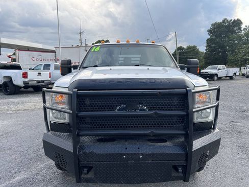 Used 2016 Ford F350 XL w/ Power Equipment Group AWD/4WD image 3