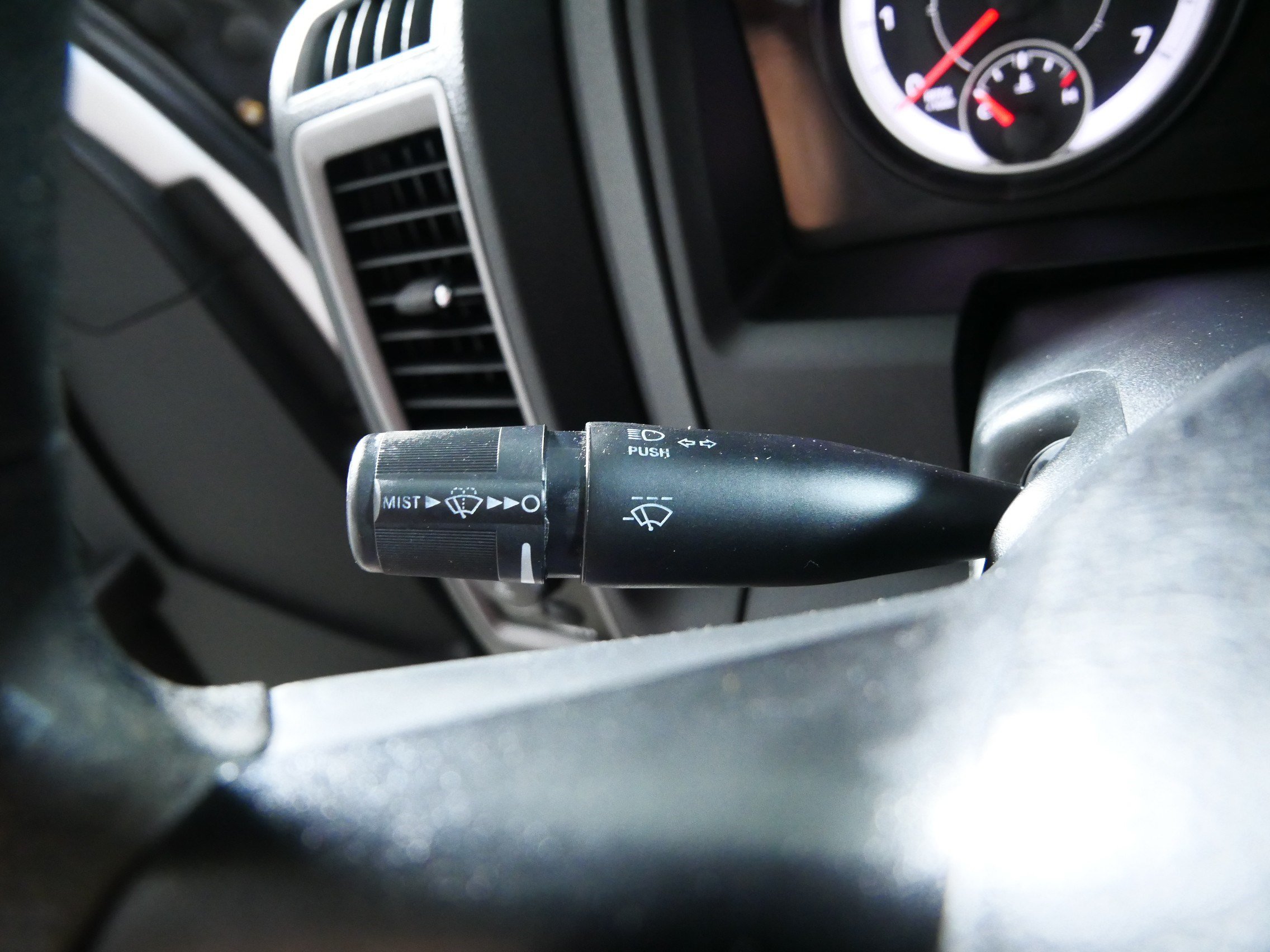 Used 2016 RAM 1500 Express AWD/4WD image 29