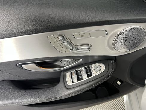 Certified 2019 Mercedes-Benz C 300 4MATIC Sedan image 18