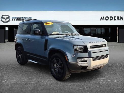 Used 2023 Land Rover Defender 90 SE AWD/4WD image 7