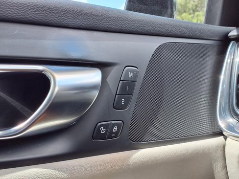 Certified 2024 Volvo S60 B5 Core FWD image 32