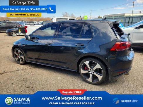 Used 2017 Volkswagen GTI SE image 3