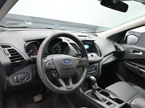 Used 2017 Ford Escape SE w/ Equipment Group 201A image 12