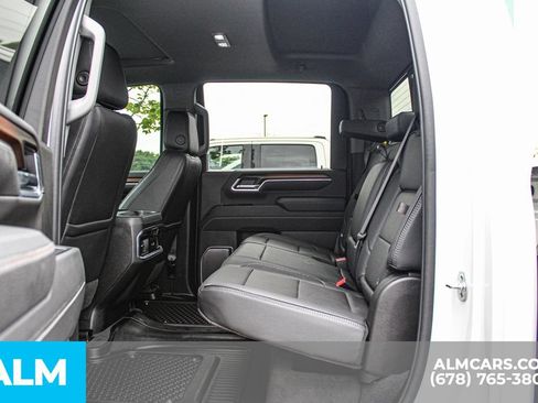 Used 2025 GMC Sierra 3500 Denali w/ Denali Reserve Package AWD/4WD image 18