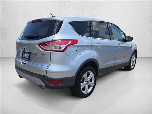 Used 2015 Ford Escape SE FWD image 5