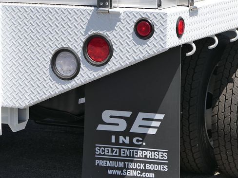 New 2026 RAM 5500 Tradesman w/ Chrome Appearance Group AWD/4WD image 3