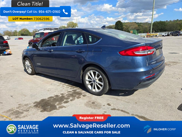Used 2019 Ford Fusion SE FWD image 3