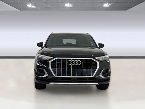Used 2019 Audi Q3 2.0T Premium AWD/4WD image 6