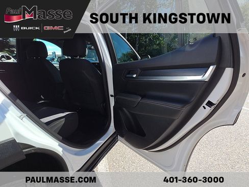Used 2025 GMC Terrain Elevation AWD/4WD image 24