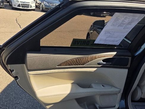 Used 2017 Lincoln MKZ Select w/ Select Plus Package image 12