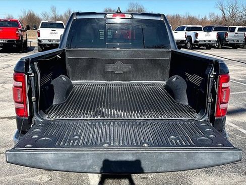 Used 2019 RAM 1500 Laramie image 7