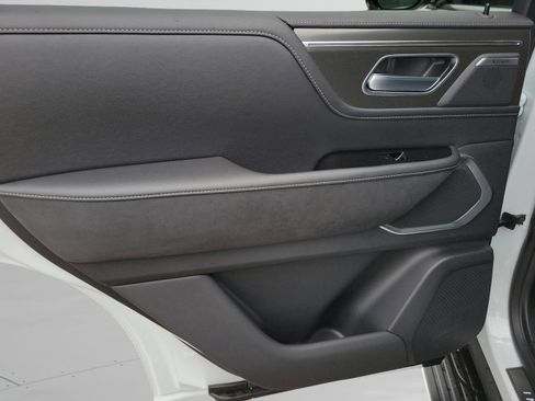 New 2026 INFINITI QX80 Luxe w/ Cargo Package image 27