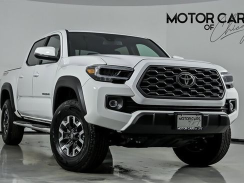 Used 2021 Toyota Tacoma TRD Off-Road AWD/4WD image 1