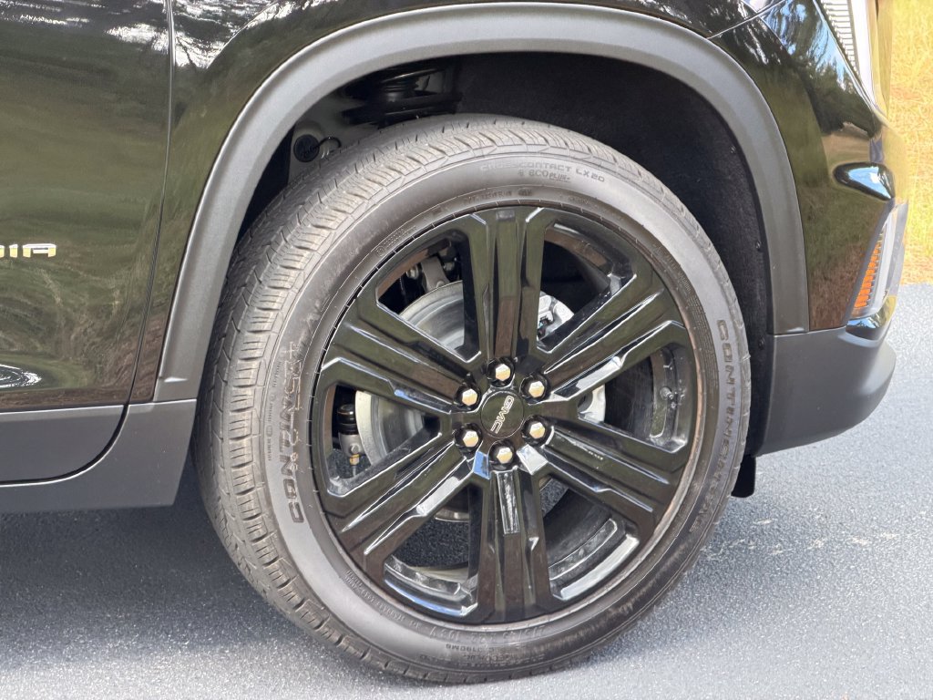 New 2027 GMC Acadia Elevation w/ Black Edition FWD image 10