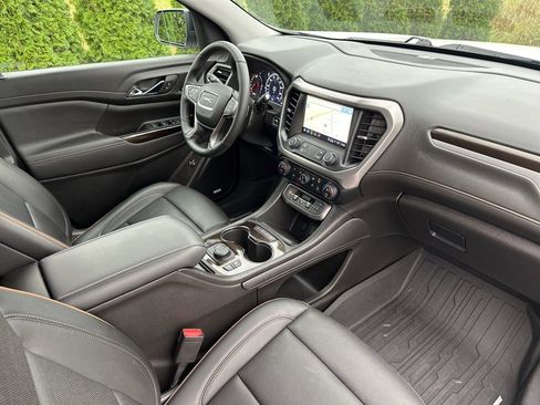 Used 2023 GMC Acadia AT4 w/ Technology Package image 35