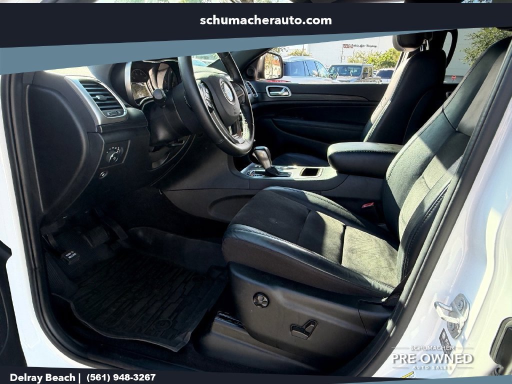 Certified 2021 Jeep Grand Cherokee Laredo X RWD image 11