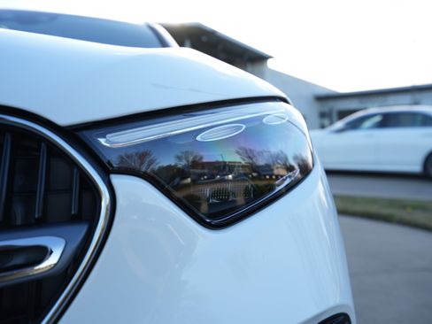 New 2026 Mercedes-Benz GLC 300 4MATIC image 11