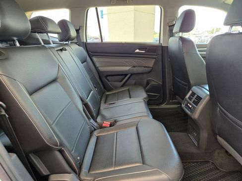 Used 2021 Volkswagen Atlas SE FWD image 26