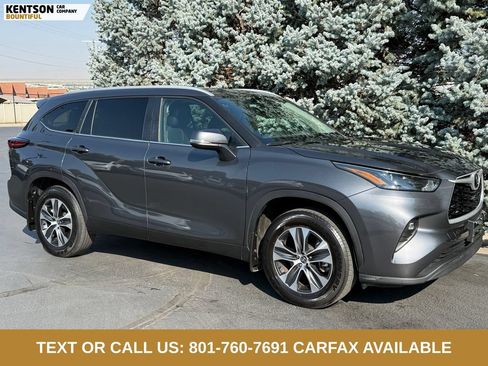 Used 2025 Toyota Highlander XLE AWD/4WD image 11