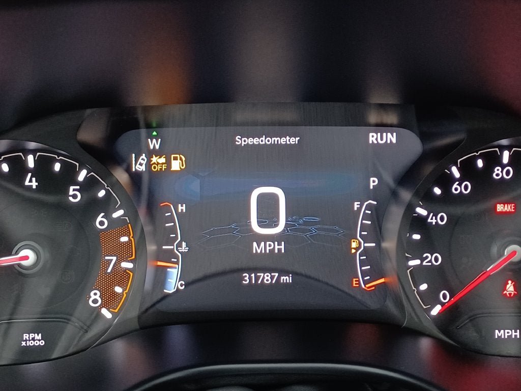 Used 2025 Jeep Compass Limited w/ Sun & Sound Group AWD/4WD image 13