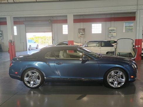 Used 2013 Bentley Continental GT AWD/4WD image 43